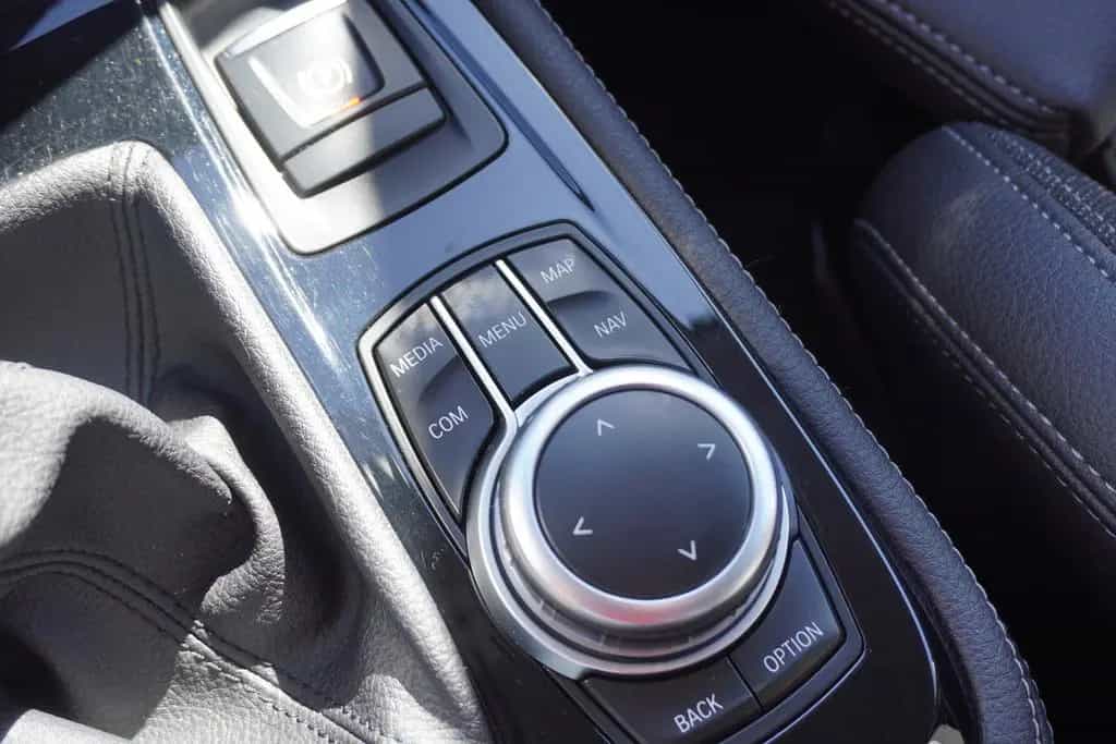 BMW 216 i Sport Line LED Navi Sitzheizung PDC Limiter 04/2019-photo-20