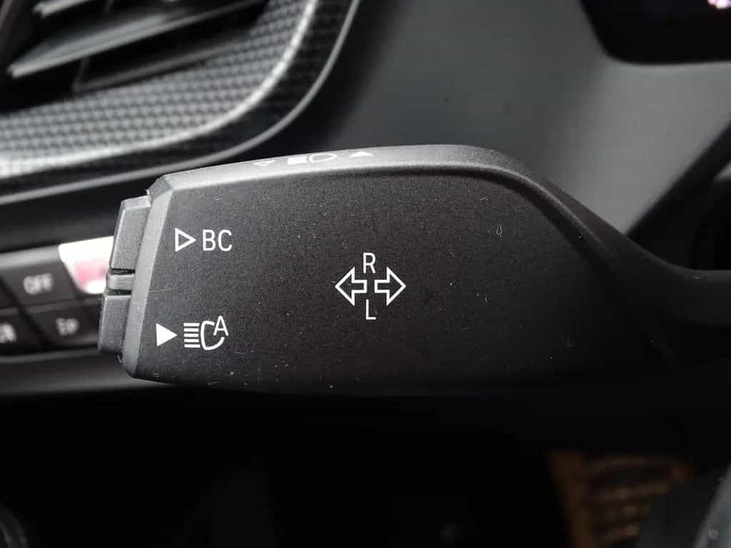 BMW 120 i Sport Line LED AHK Tempomat Head-Up DAB PDC 05/2021-photo-19