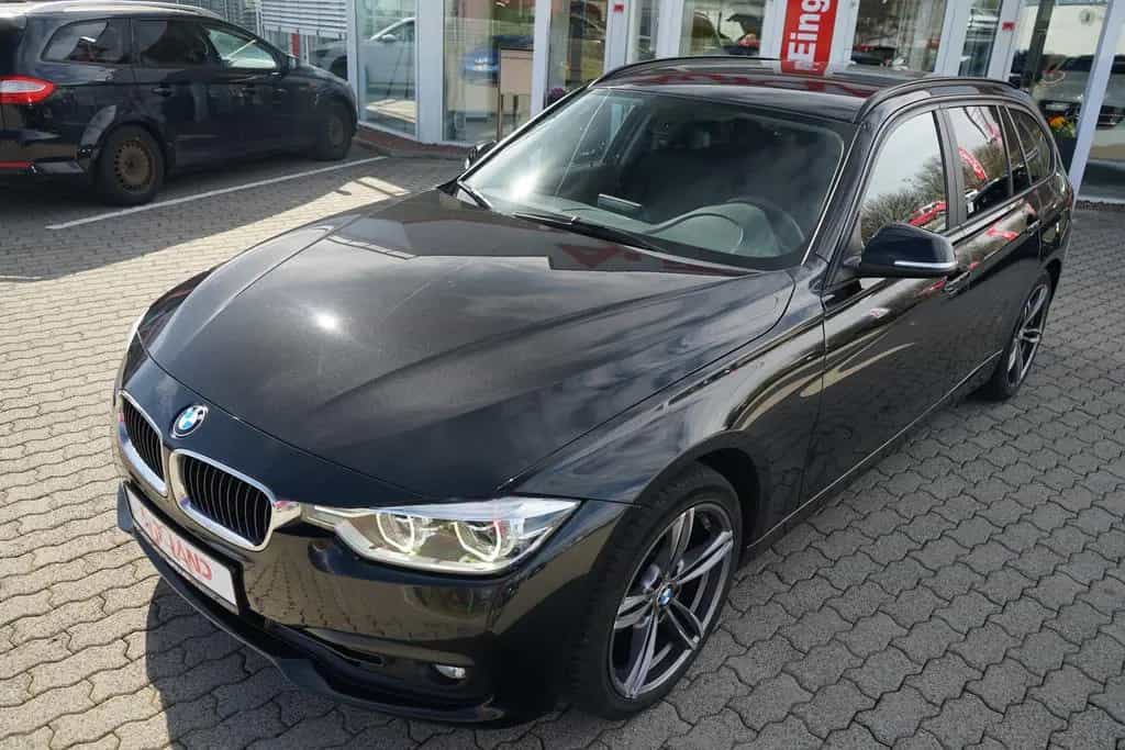 BMW 3 Series 318i Advantage LED Navi AHK Sitzheizung Tempomat 05/2017-photo-8