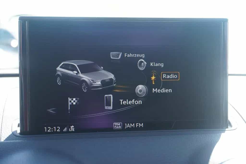 Audi A3 Sportback 30 1.0 TFSI Navi Sitzheizung DAB PD 10/2019-photo-10