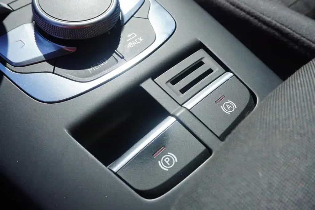 Audi A3 Sportback 30 1.0 TFSI Navi Sitzheizung DAB PD 10/2019-photo-23