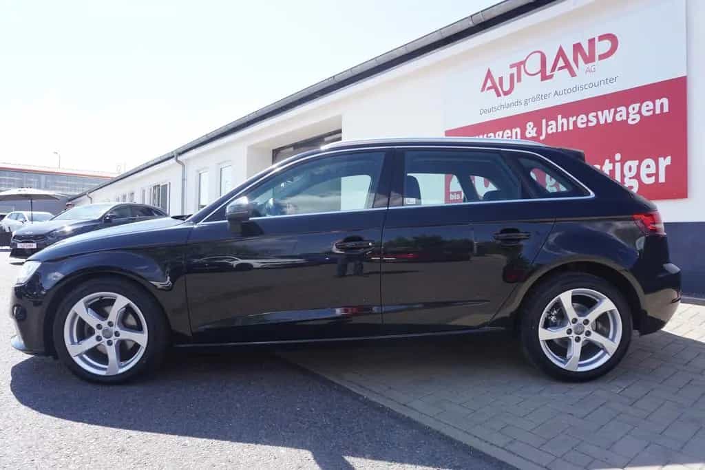 Audi A3 Sportback 30 1.0 TFSI Navi Sitzheizung DAB PD 10/2019-photo-3
