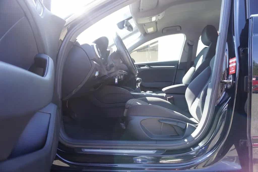 Audi A3 Sportback 30 1.0 TFSI Navi Sitzheizung DAB PD 10/2019-photo-32