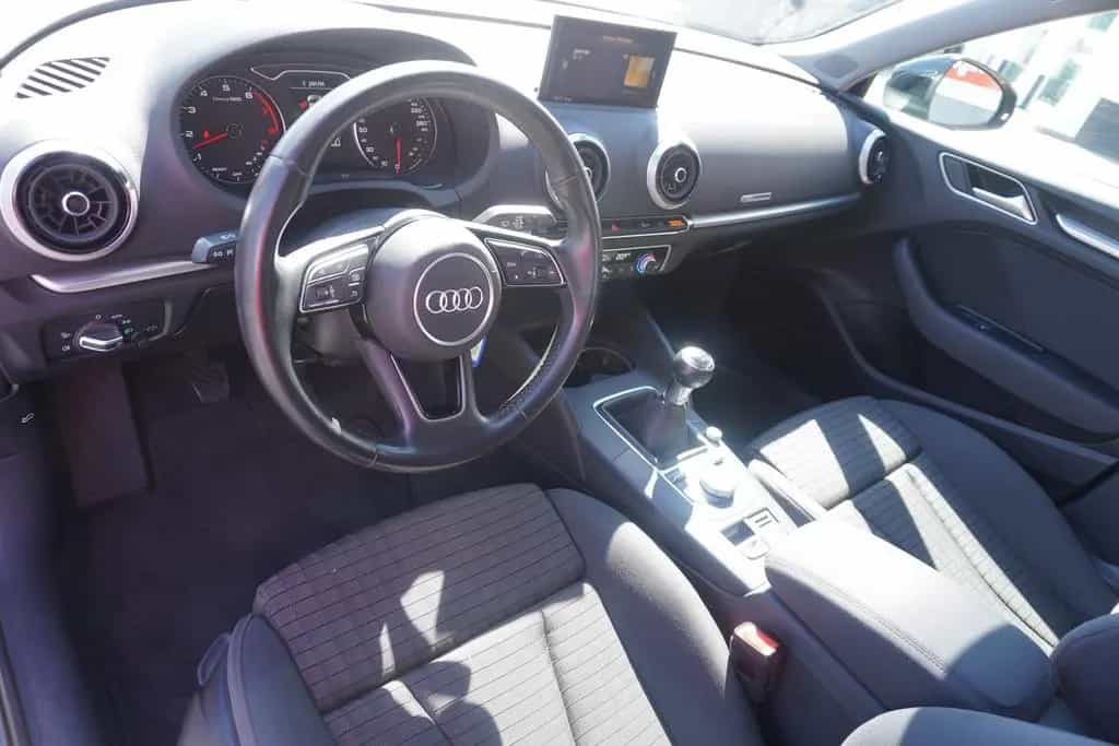 Audi A3 Sportback 30 1.0 TFSI Navi Sitzheizung DAB PD 10/2019-photo-7