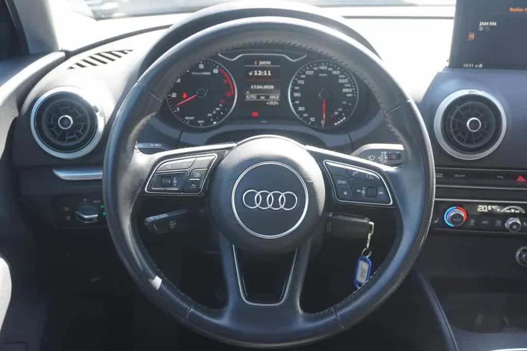 Audi A3 Sportback 30 1.0 TFSI Navi Sitzheizung DAB PD 10/2019-photo-9