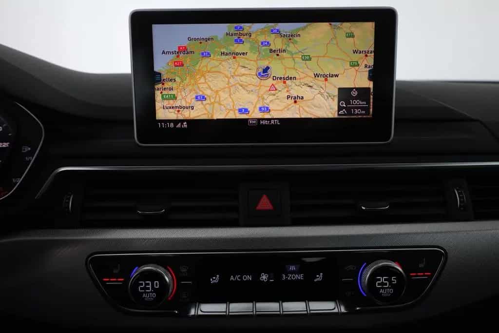 Audi A4 Avant 2.0 TFSI quattro S-line LED Navi PDC 09/2018-photo-10