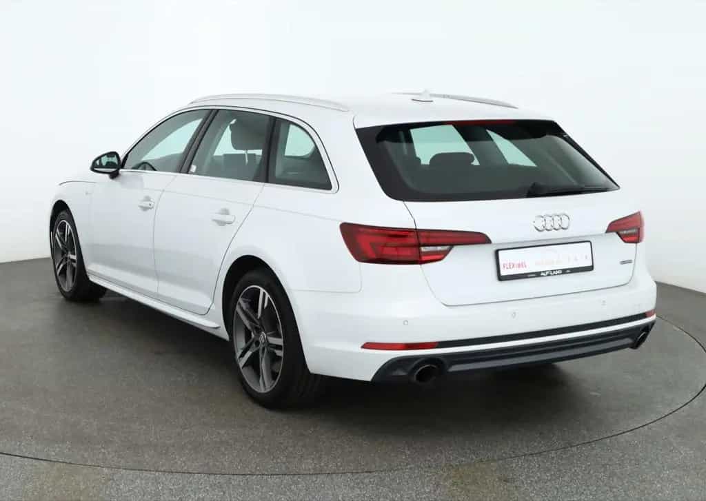 Audi A4 Avant 2.0 TFSI quattro S-line LED Navi PDC 09/2018-photo-2