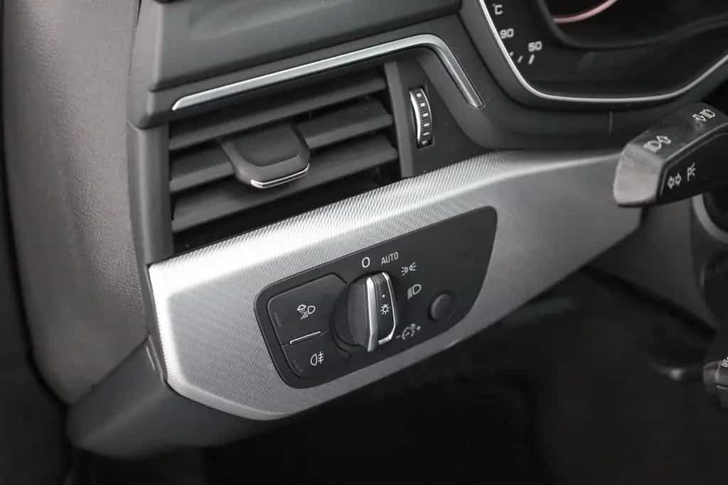 Audi A4 Avant 2.0 TFSI quattro S-line LED Navi PDC 09/2018-photo-20