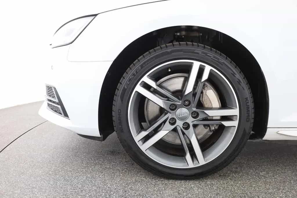 Audi A4 Avant 2.0 TFSI quattro S-line LED Navi PDC 09/2018-photo-30