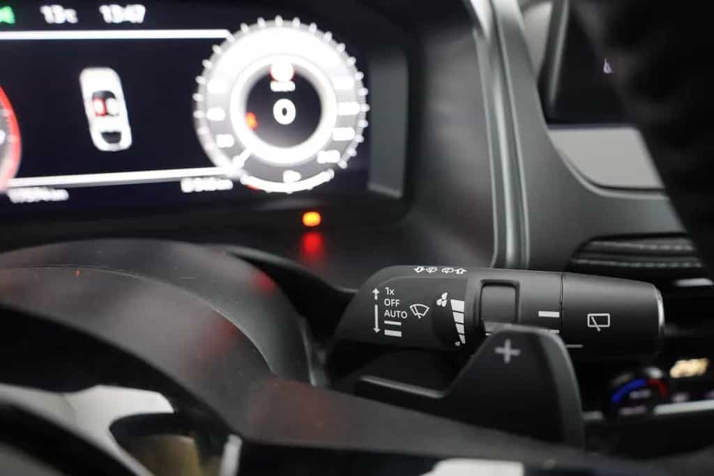 Nissan Qashqai N-Connecta 1.3 Dig-T MHEV Aut. LED ACC 03/2025-photo-18