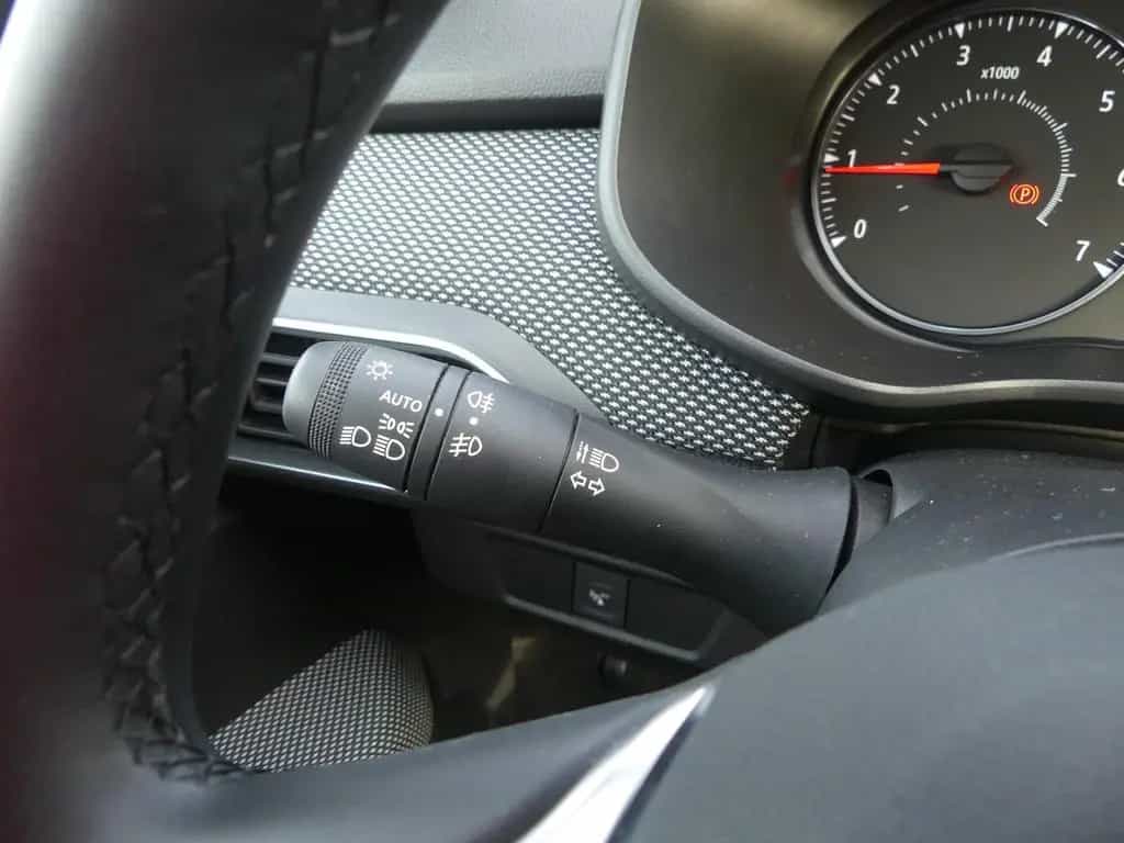 Dacia Jogger 1.0 TCE Comfort LED Navi 7-Sitzer AHK PDC 07/2022-photo-20
