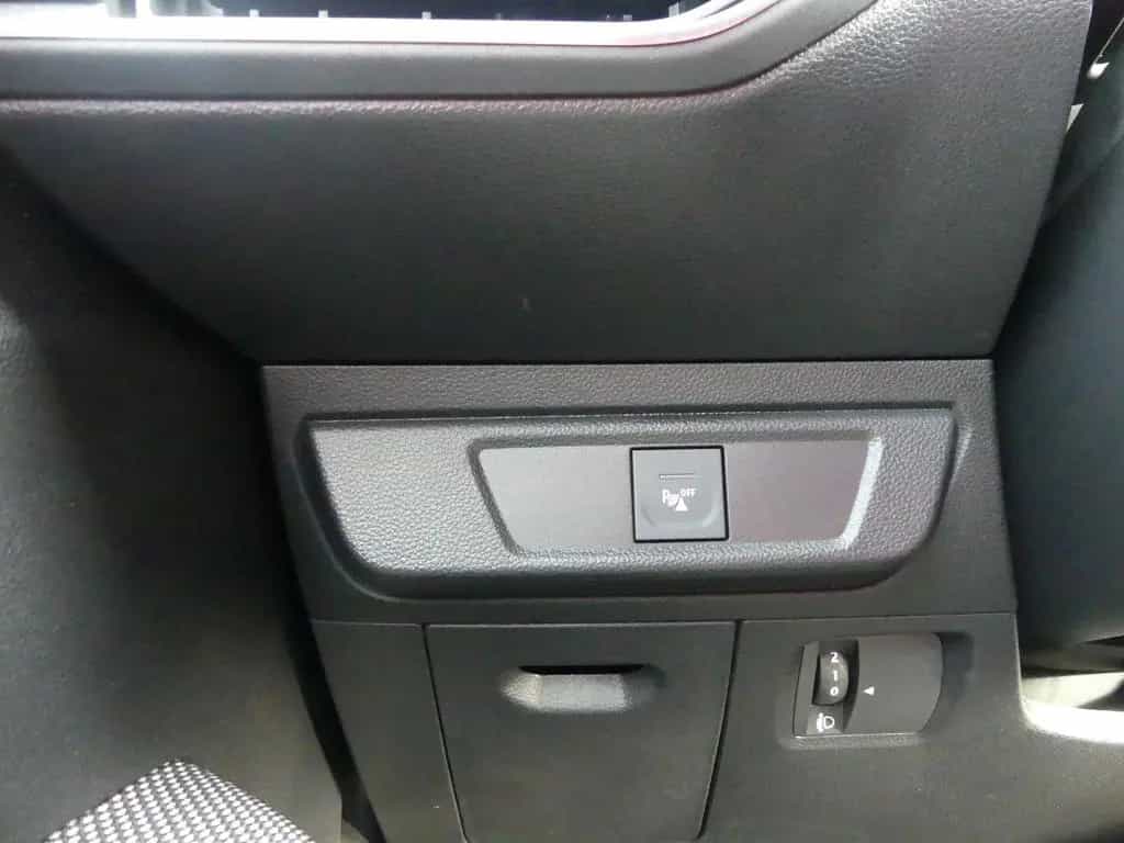 Dacia Jogger 1.0 TCE Comfort LED Navi 7-Sitzer AHK PDC 07/2022-photo-24
