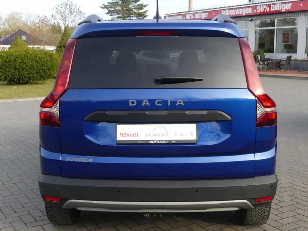 Dacia Jogger 1.0 TCE Comfort LED Navi 7-Sitzer AHK PDC 07/2022-photo-3