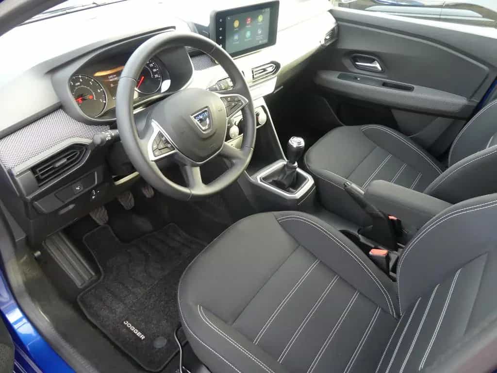 Dacia Jogger 1.0 TCE Comfort LED Navi 7-Sitzer AHK PDC 07/2022-photo-7