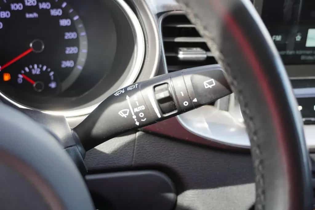 Kia Ceed SW 1.4 T-GDI Klimaaut. LED Navi Sitzheizung 05/2020-photo-23