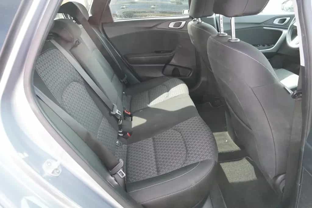 Kia Ceed SW 1.4 T-GDI Klimaaut. LED Navi Sitzheizung 05/2020-photo-30