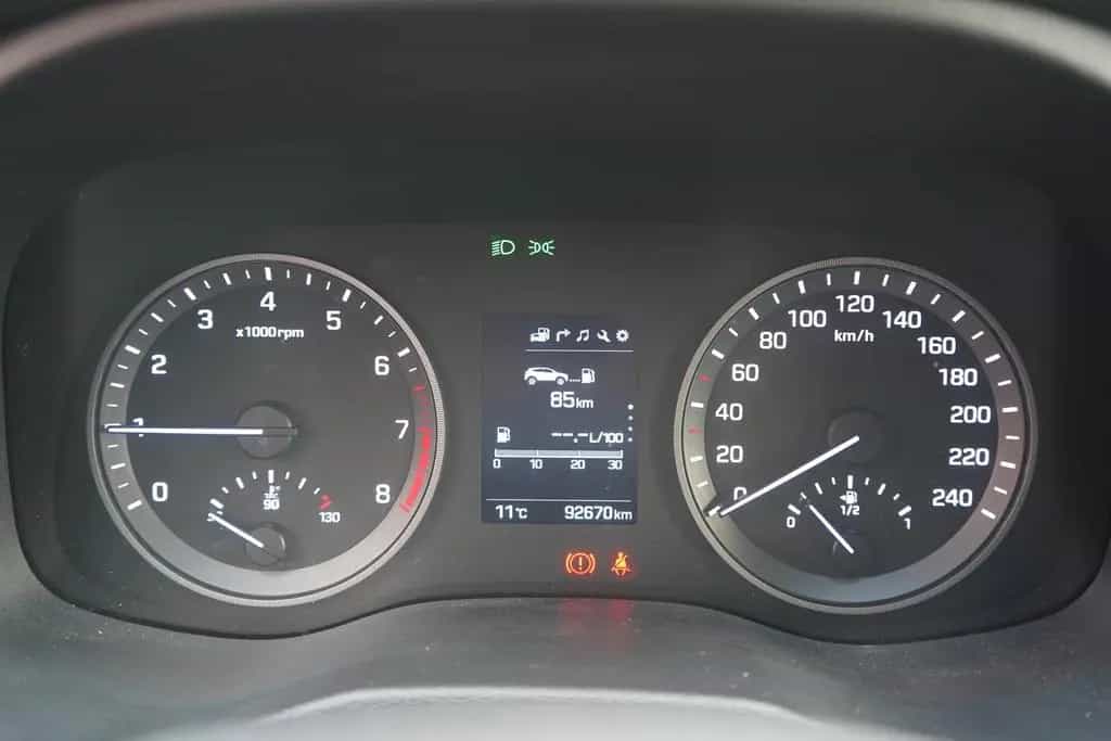 Hyundai TUCSON 1.6 blue Classic 2WD Kamera Tempomat Navi 09/2016-photo-23