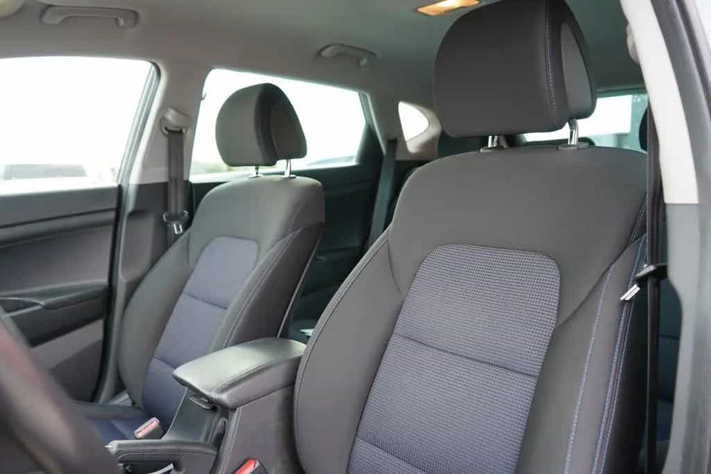Hyundai TUCSON 1.6 blue Classic 2WD Kamera Tempomat Navi 09/2016-photo-9
