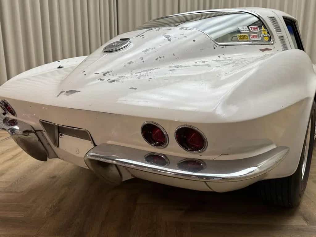 Corvette C2 Chevrolet EU REGISTERED / Coupé / 327 Cu V8 / 07/1964-photo-42