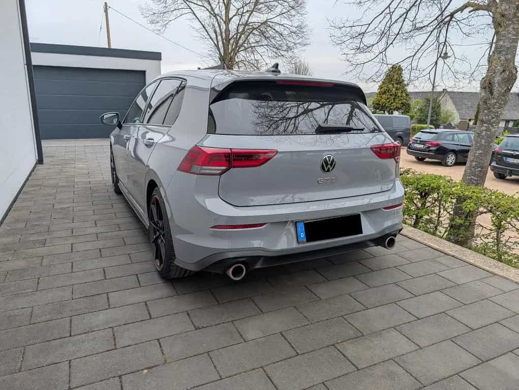 Volkswagen Golf 8 GTI, DSG, Werksgarantie, AHK 11/2022-photo-2