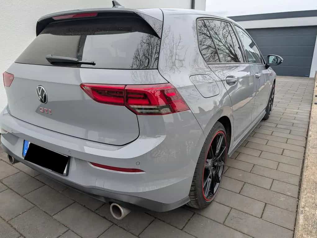 Volkswagen Golf 8 GTI, DSG, Werksgarantie, AHK 11/2022-photo-3