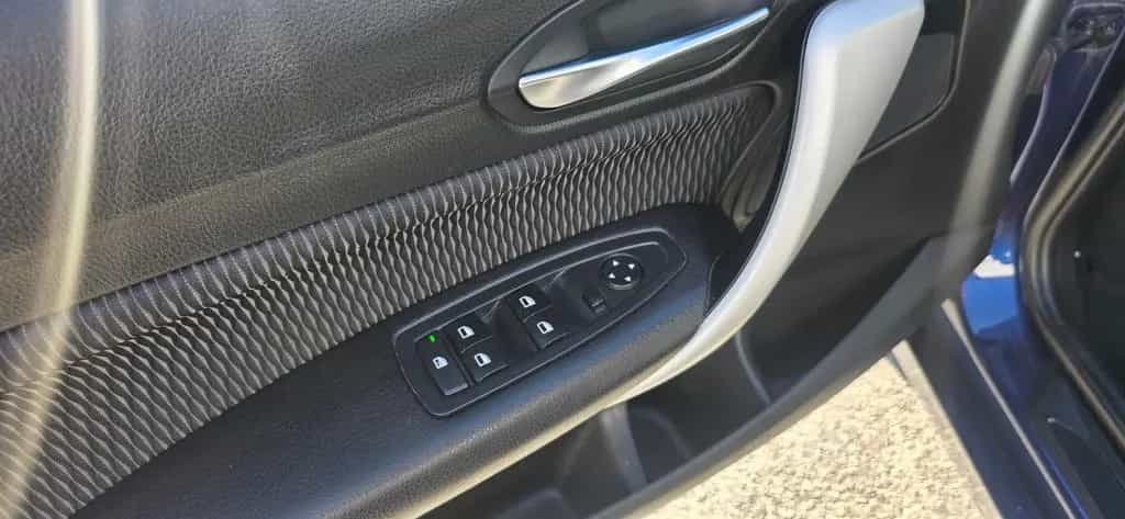 BMW 1 Series 118i Advantage, Garantie, top gepflegt 05/2016-photo-12