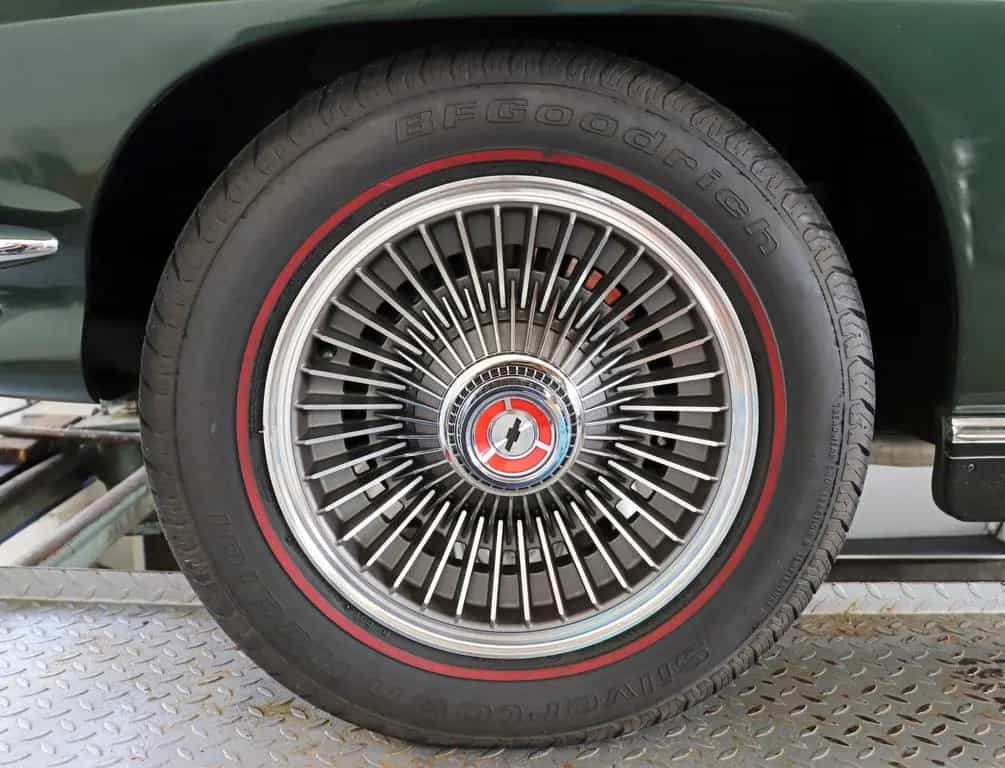 Corvette C2 Sting Ray 327/300 1967 Matching Numbers Top F 07/1967-photo-9
