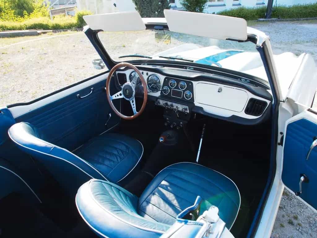 Triumph TR4 07/1965-photo-6