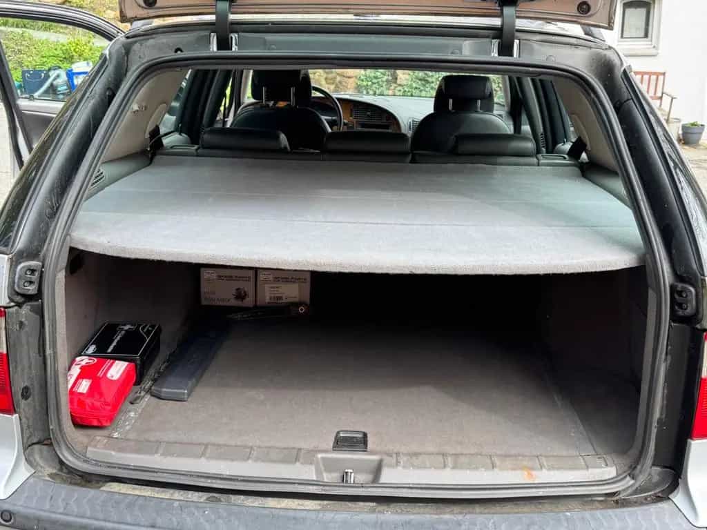 Saab 9-5 2.0t - Kombi - Projektauto oder Teilespender 08/2002-photo-9