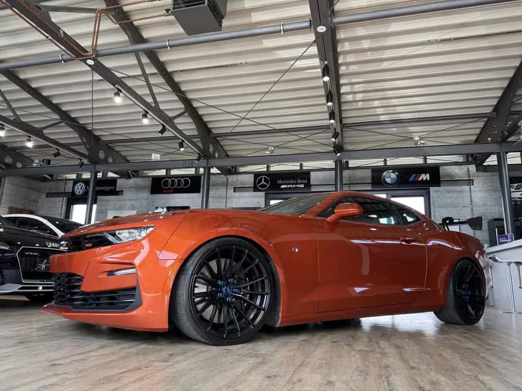 Chevrolet Camaro SS 6.2 V8*DEUTSCHES FZG*KW*KAMERA*HUD*20* 11/2024-photo-1