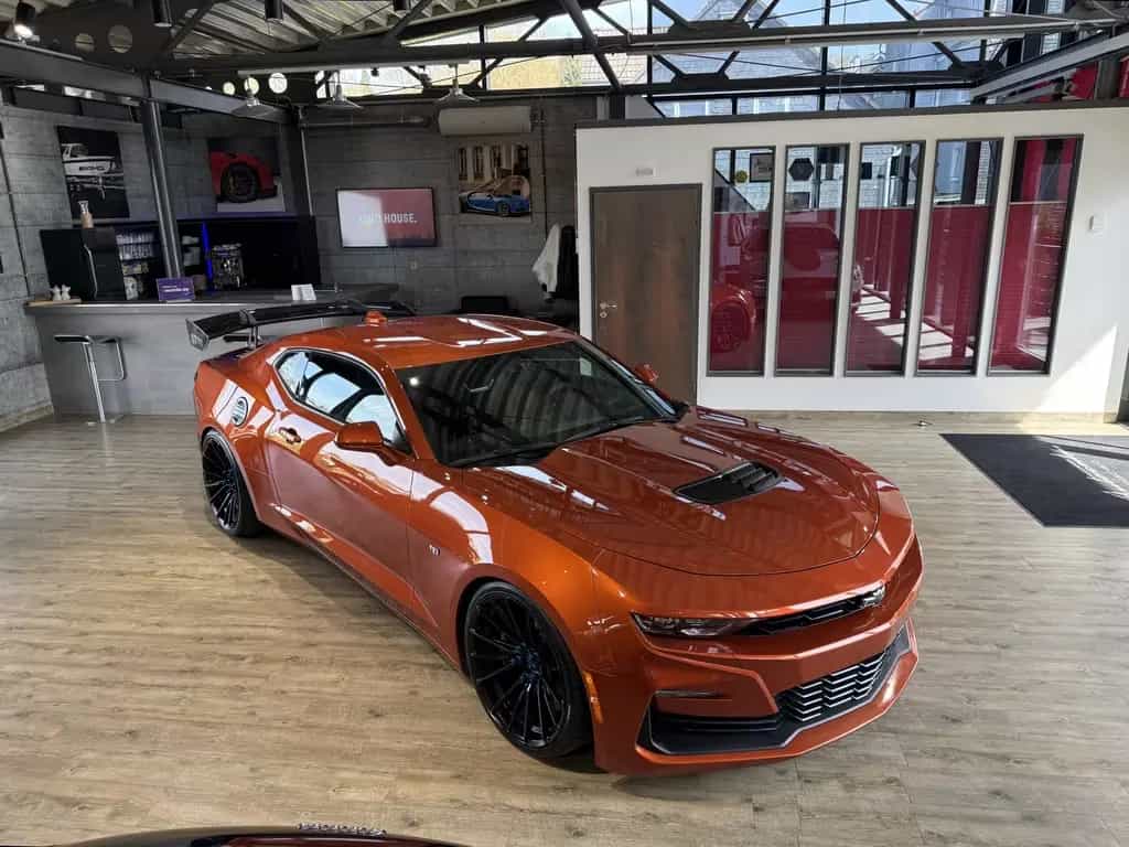 Chevrolet Camaro SS 6.2 V8*DEUTSCHES FZG*KW*KAMERA*HUD*20* 11/2024-photo-13