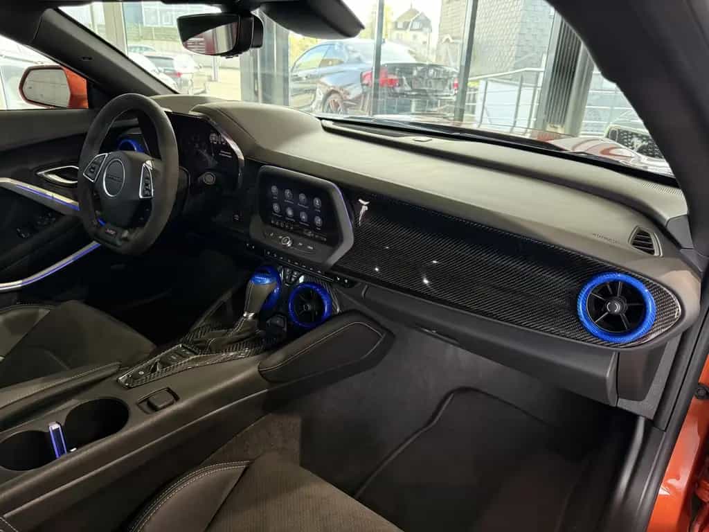 Chevrolet Camaro SS 6.2 V8*DEUTSCHES FZG*KW*KAMERA*HUD*20* 11/2024-photo-17