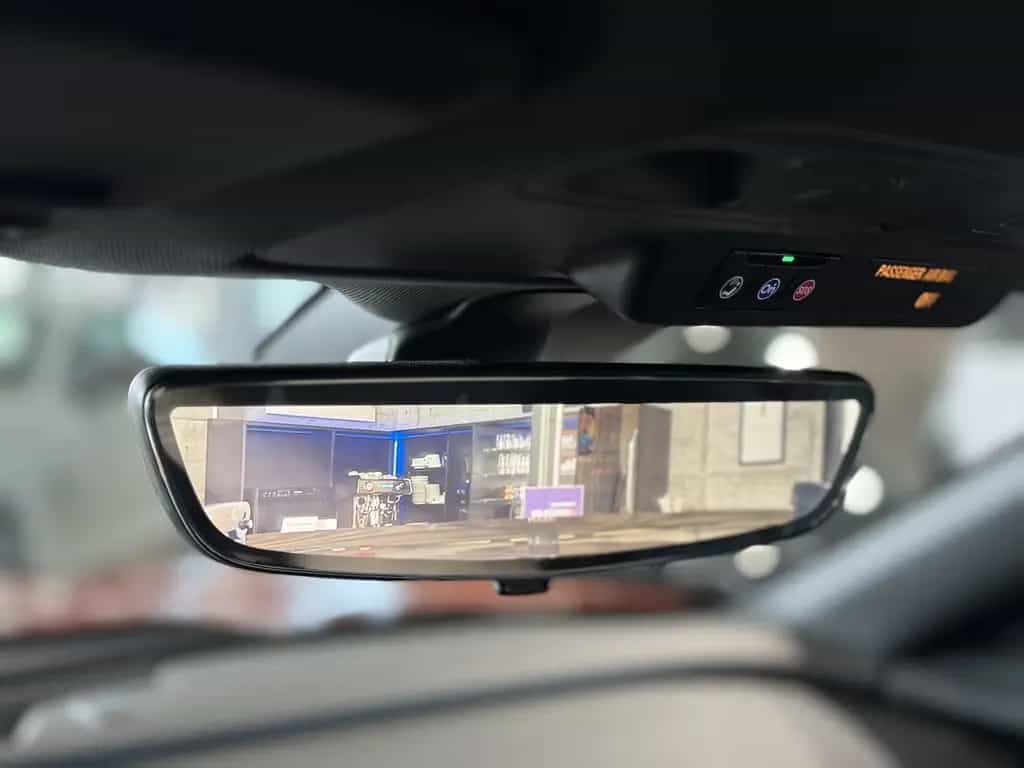 Chevrolet Camaro SS 6.2 V8*DEUTSCHES FZG*KW*KAMERA*HUD*20* 11/2024-photo-29