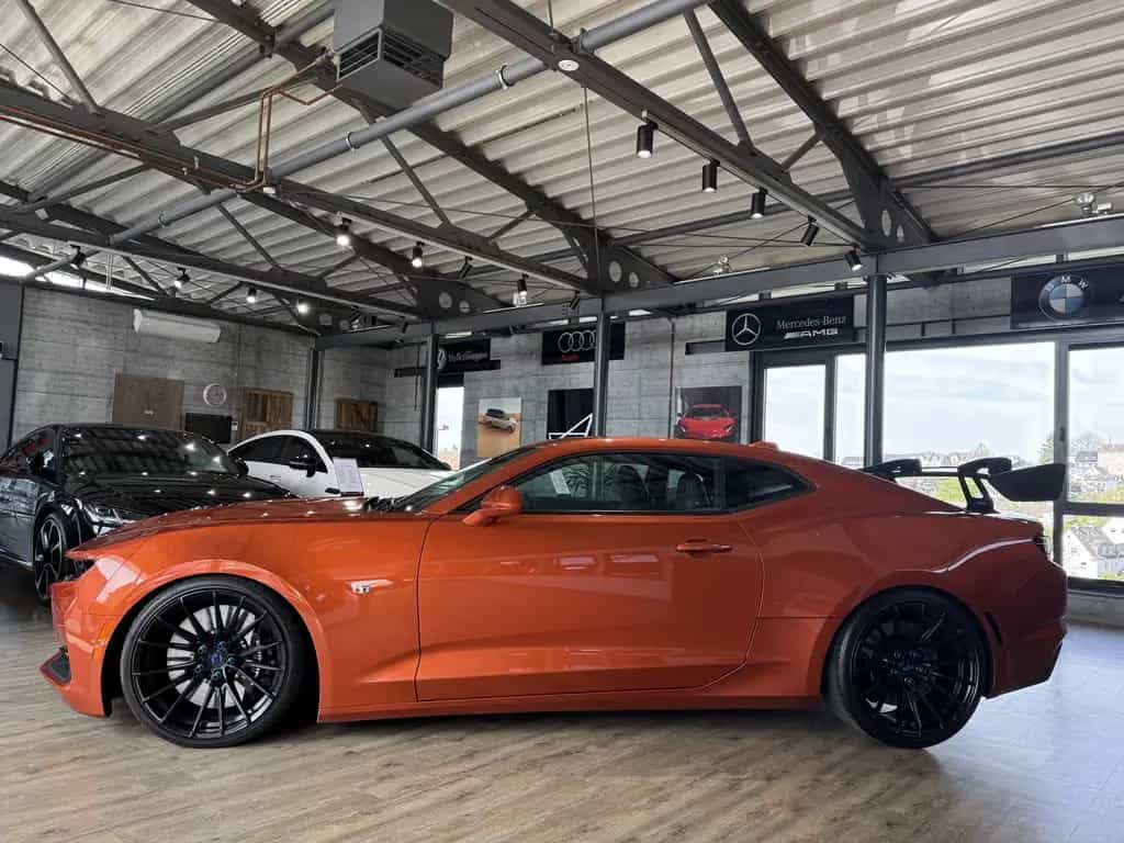 Chevrolet Camaro SS 6.2 V8*DEUTSCHES FZG*KW*KAMERA*HUD*20* 11/2024-photo-3