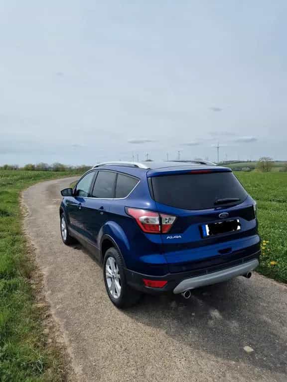 Ford Kuga 2,0 TDCi 4x4 110kW Titanium 03/2017-photo-2