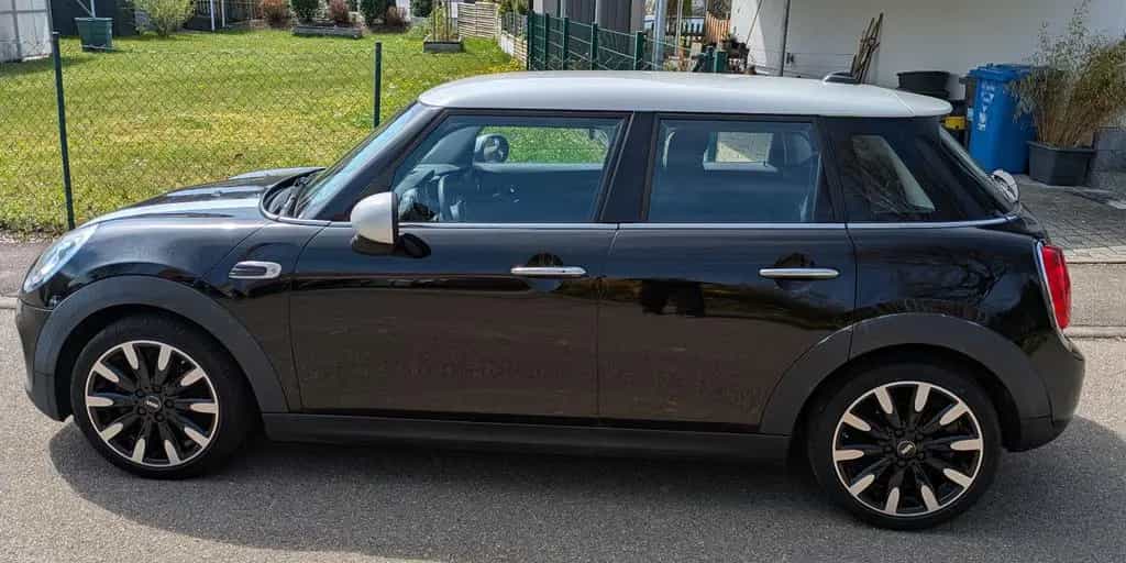 MINI Cooper Seven Chili 03/2017-photo-1