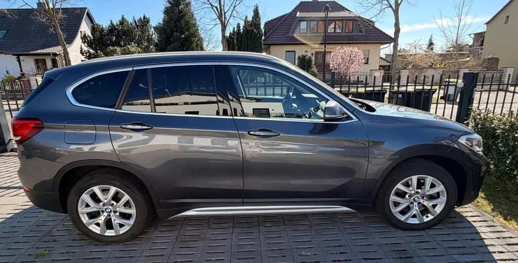 BMW X1 xDrive20d xLine Steptronic 10/2019-photo-1