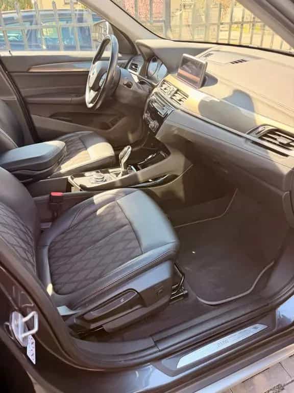 BMW X1 xDrive20d xLine Steptronic 10/2019-photo-6