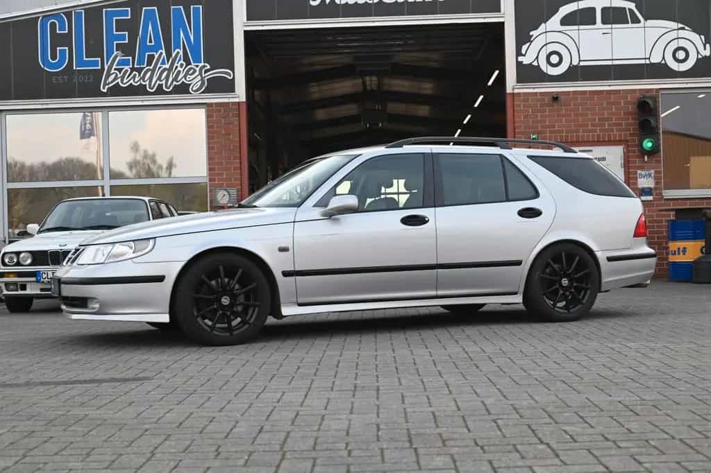 Saab 9-5 2.3 Turbo Aero Sport-Kombi *INKL.GARANTIE* 07/2003-photo-1