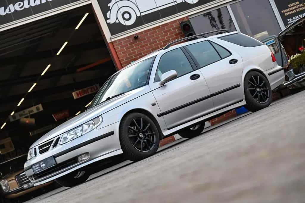 Saab 9-5 2.3 Turbo Aero Sport-Kombi *INKL.GARANTIE* 07/2003-photo-25