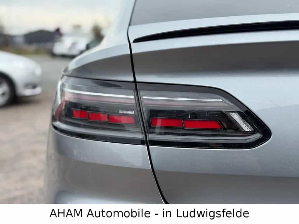 Volkswagen Arteon 2.0 TSI R-Line|PANO|AHK|VIRTUAL|ACC|KAM 03/2021-photo-9