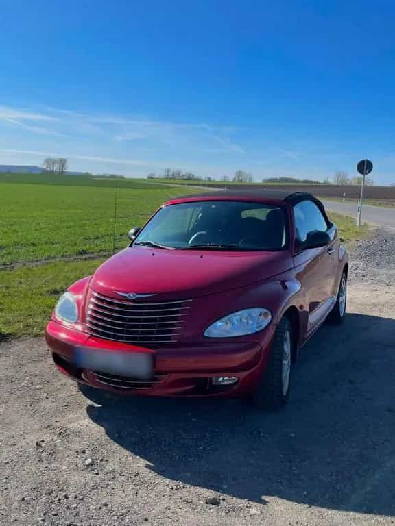 Chrysler PT Cruiser Cabrio in rot Automatik 10/2005-photo-2