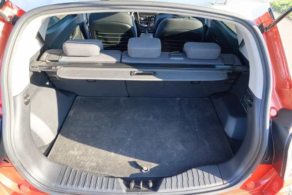 Ssangyong Tivoli 1.5 T-GDi 4WD Quartz Fizz mit Garantie 10/2021-photo-11