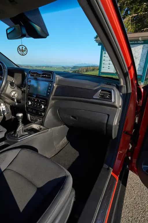 Ssangyong Tivoli 1.5 T-GDi 4WD Quartz Fizz mit Garantie 10/2021-photo-9