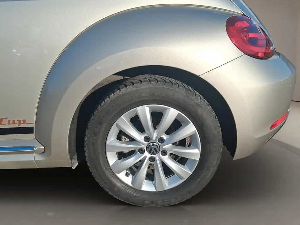 Volkswagen Beetle Lim. Cup NAVI KLIMAAUTO PANORAMA 07/2014-photo-23