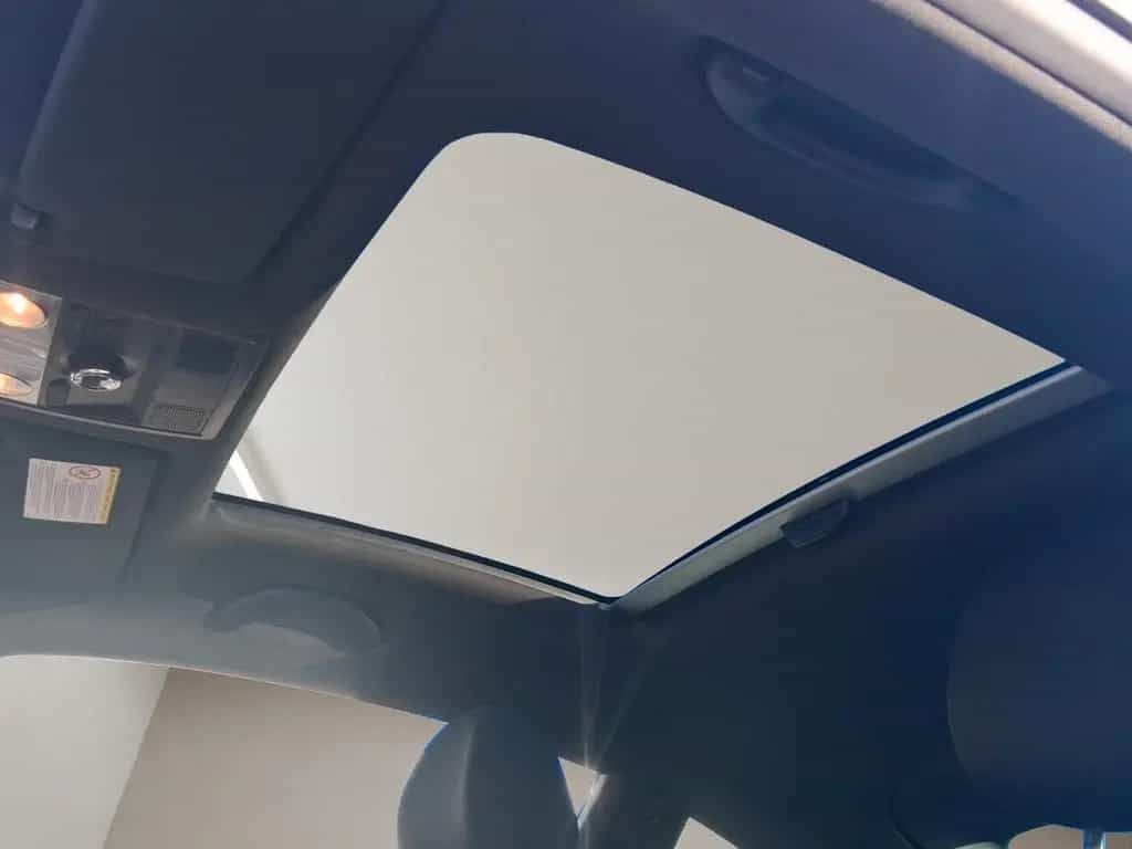 Volkswagen Beetle Lim. Cup NAVI KLIMAAUTO PANORAMA 07/2014-photo-25