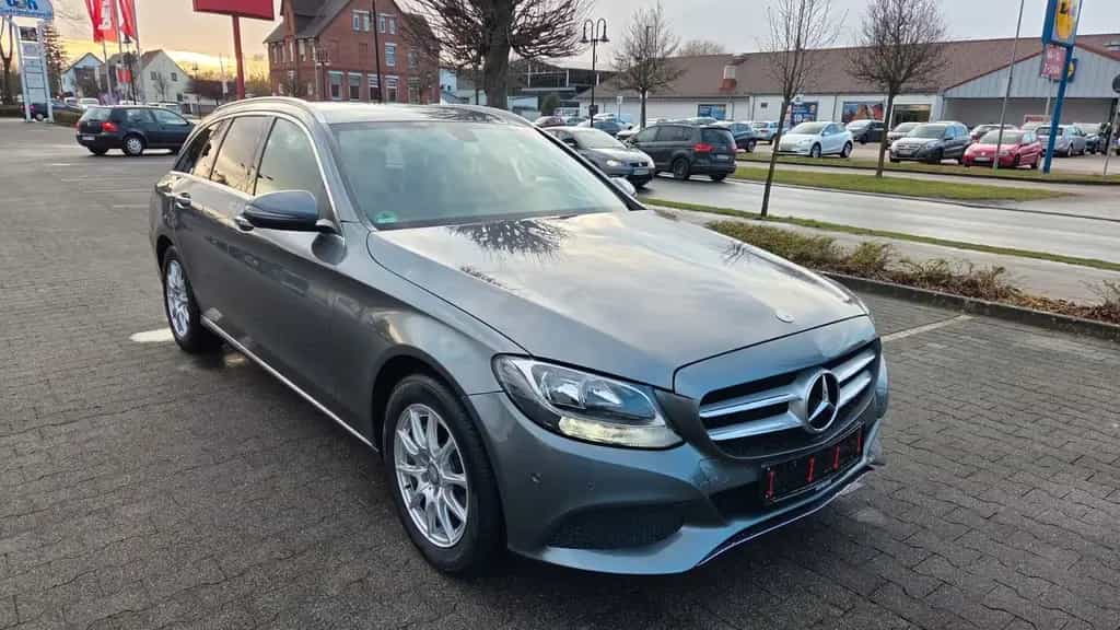Mercedes-Benz C-Class 180T-AVANGARDE-AUT+AHK+LEDER+NAVI+KLIMAUT+TOP! 11/2016-photo-10