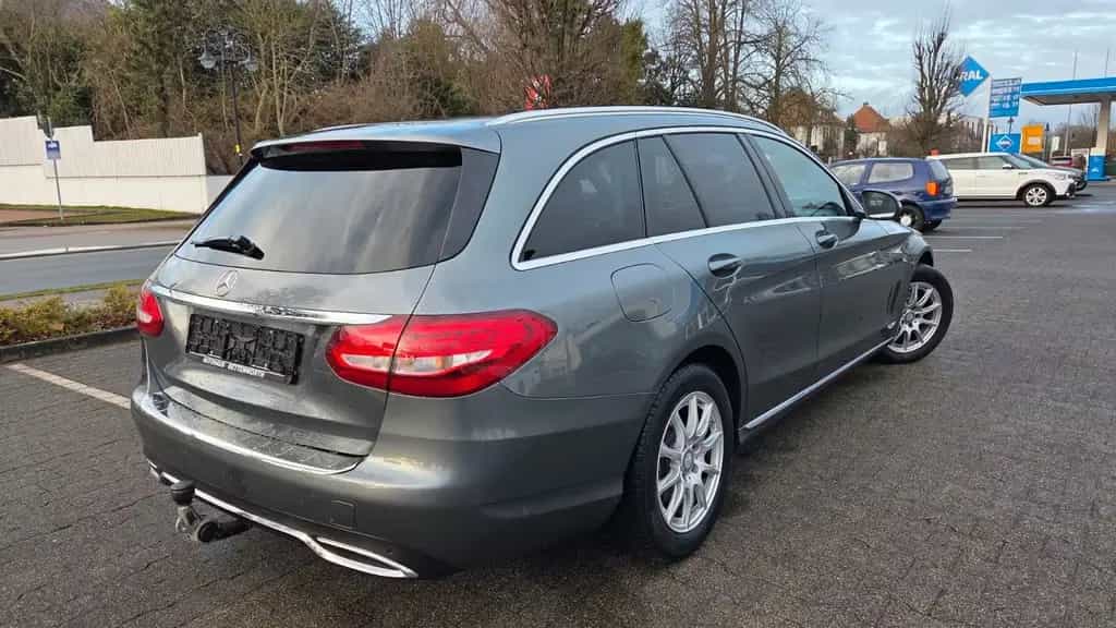 Mercedes-Benz C-Class 180T-AVANGARDE-AUT+AHK+LEDER+NAVI+KLIMAUT+TOP! 11/2016-photo-5