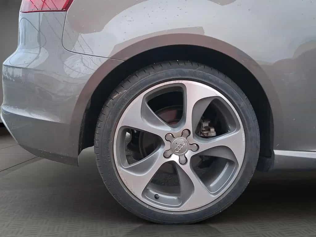 Audi A3 ambiente ultra+ALCANTARA*S-LINE*SCHECKHEFT* 08/2014-photo-23