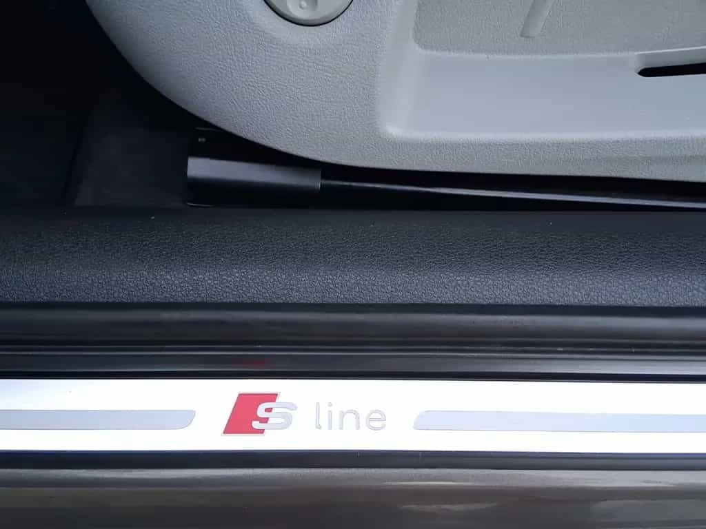 Audi A3 ambiente ultra+ALCANTARA*S-LINE*SCHECKHEFT* 08/2014-photo-34